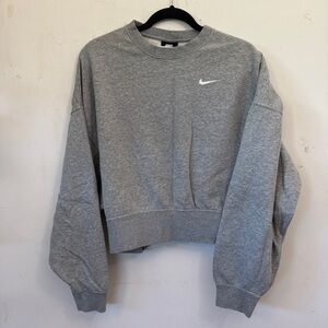 Nike Women's Gray Cropped Boxy Dolman Sleeve Sweatshirt S